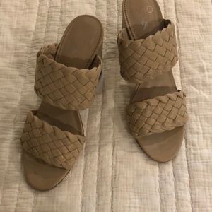 Sarto leather slide sandals size 9.5 never worn. 3 1/2 inch heel. Nude